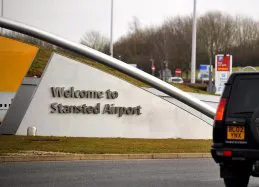 Stansted Airport Transfers Service in South Croydon - South Croydon Airport Minicabs